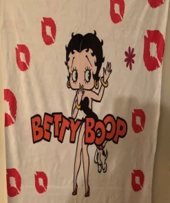 Bettyboopsuperstore Betty Boop Kisses Mirofiber Beach Towel Bathroom
