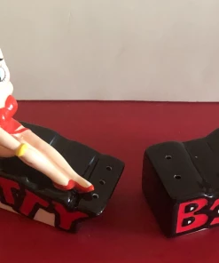 Bettyboopsuperstore Classic Collectibles Betty Boop Name Sitter Salt And Pepper (Retired)