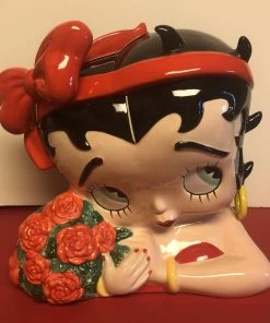 Goodies Galore The Bettyboopsuperstore Betty Boop Bed Of Roses Cookie Jar ( Retired) Classic Collectibles