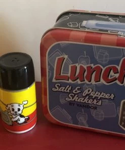 Bettyboopsuperstore Classic Collectibles Betty Boop Lunch Tote Salt And Pepper Retired