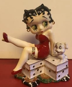 Goodies Galore The Bettyboopsuperstore Betty Boop Kick On Double Dice Porcelain Hinged Box Classic Collectibles