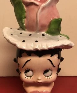 Goodies Galore The Bettyboopsuperstore Betty Boop Hat Salt And Pepper Shaker Set Retired Classic Collectibles