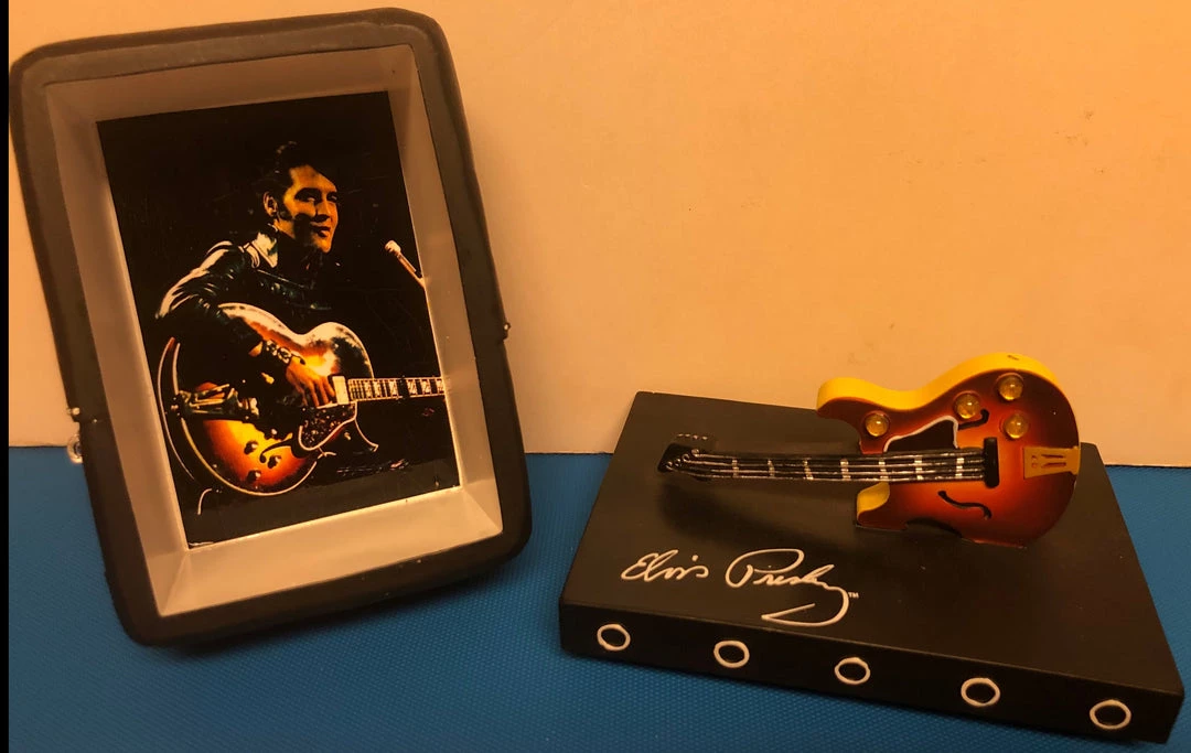 Betty Superstore Classic Collectibles Elvis Trinket Box With Guitar Lid Retired 1 Betty Superstore Classic Collectibles Elvis Trinket Box With Guitar Lid Retired