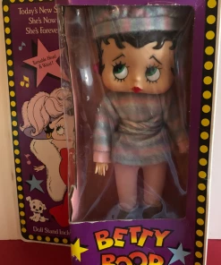 Bettyboopsuperstore Classic Collectibles Betty Boop Winter Woolens Doll (Retired) Very Hard To Find