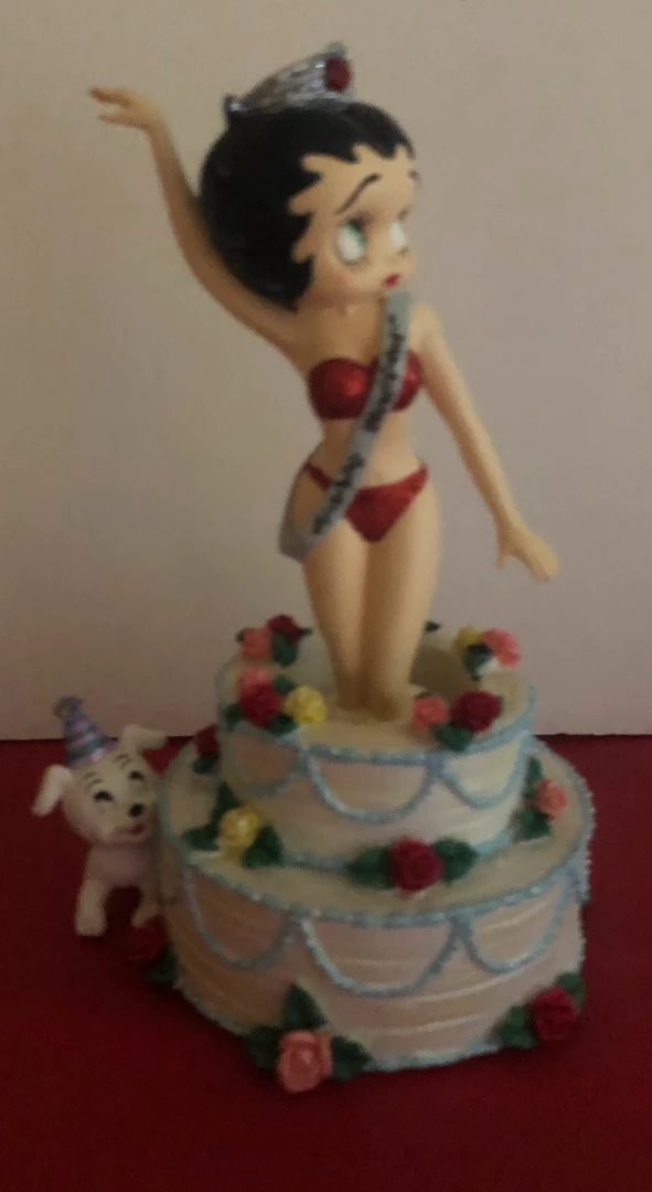 Bettyboopsuperstore Betty Boop Pop Out Of Cake Bobble Figurine Retired 1 Bettyboopsuperstore Betty Boop Pop Out Of Cake Bobble Figurine Retired