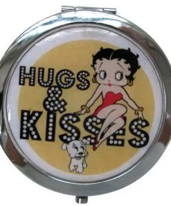 Bettyboopsuperstore Betty Boop Hug & Kisses Compact Bathroom